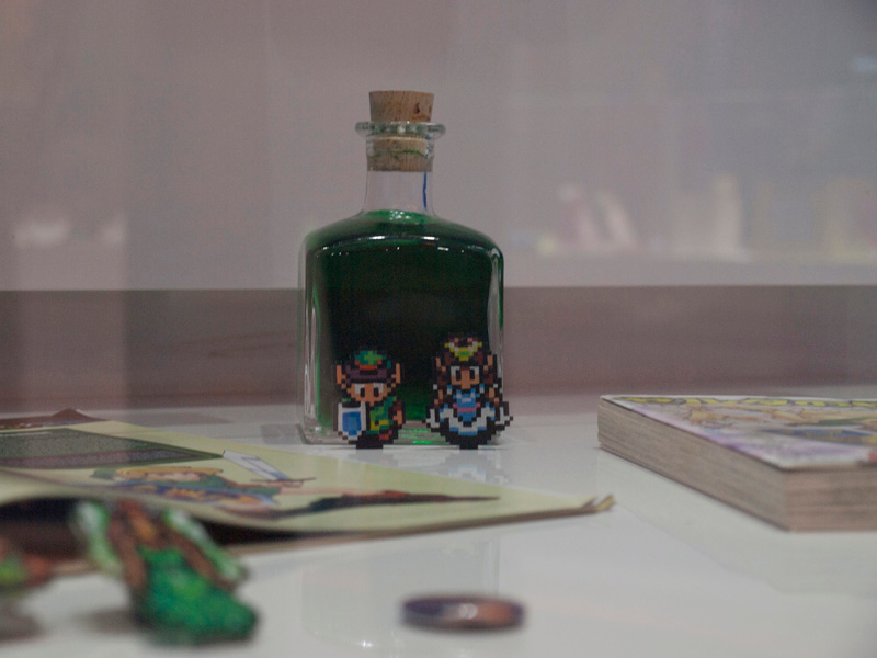Illustration for article titled 25 Years of Zelda on Display at Nintendo World